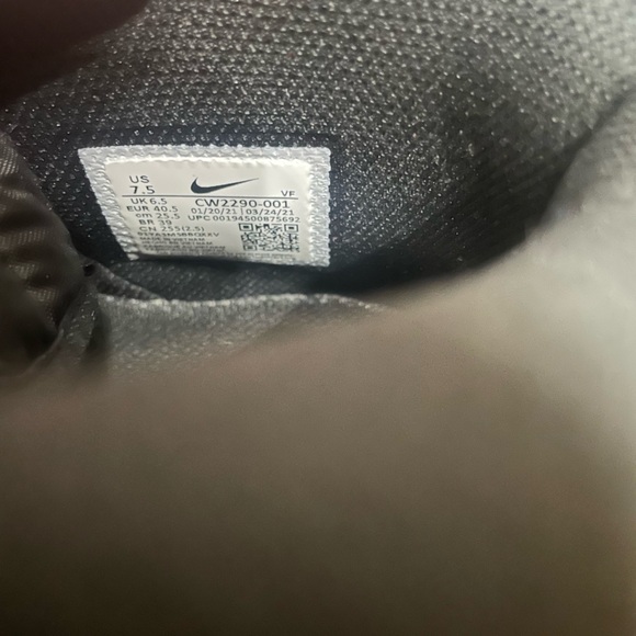 Nike Air Force 1 High '07 Triple Black CW2290-001 Basketball Shoes Men's Sneaker - Picture 6 of 7